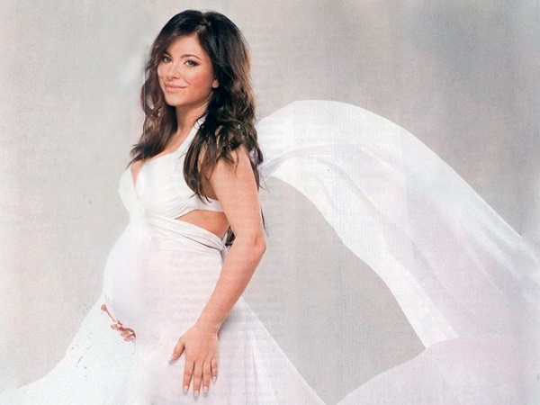 Pregnant celebrities of Russian show business: pregnant Ani Lorak