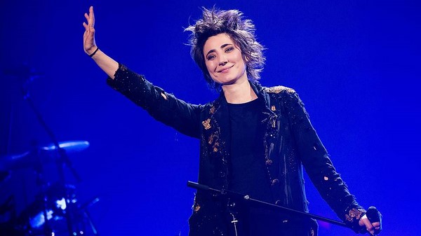The extravagant rock singer Zemfira is also in our ranking of Russia's richest celebrities.Its result is 6 million dollars.