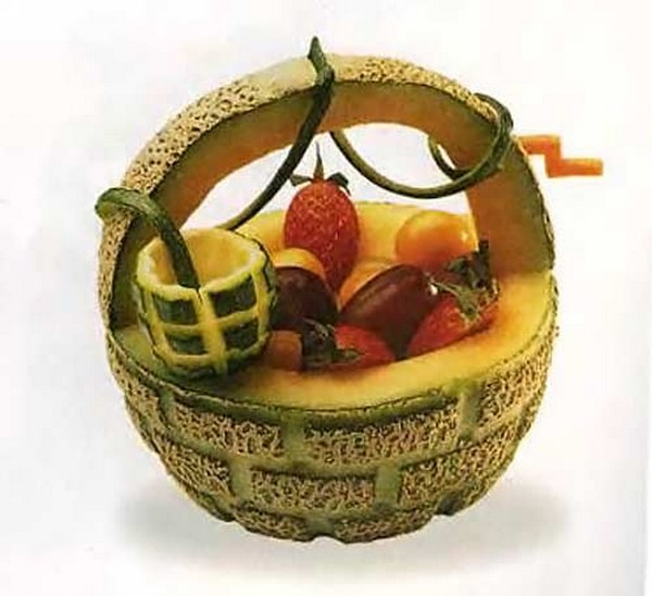 фруктовии стол-8